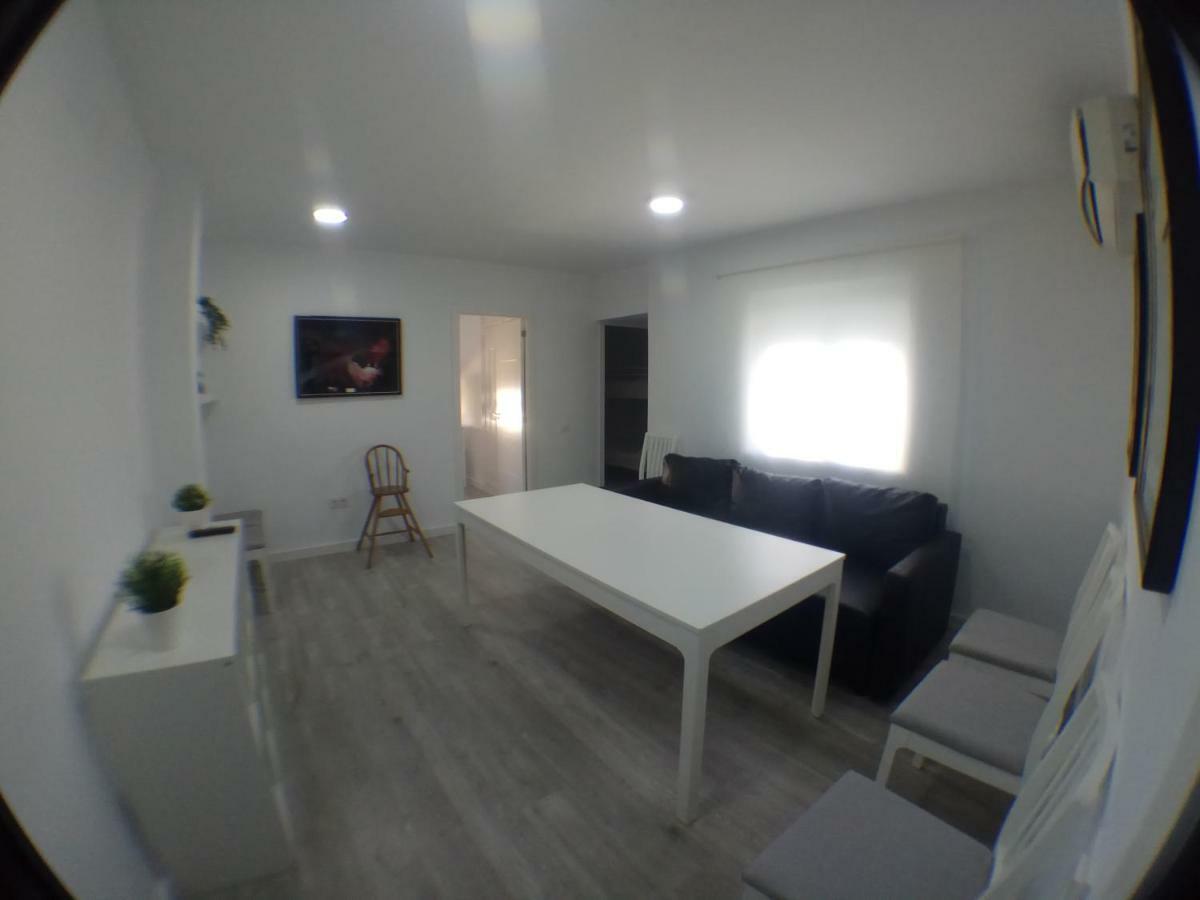 Ferienwohnung Guesting Ladreda Cádiz Exterior foto