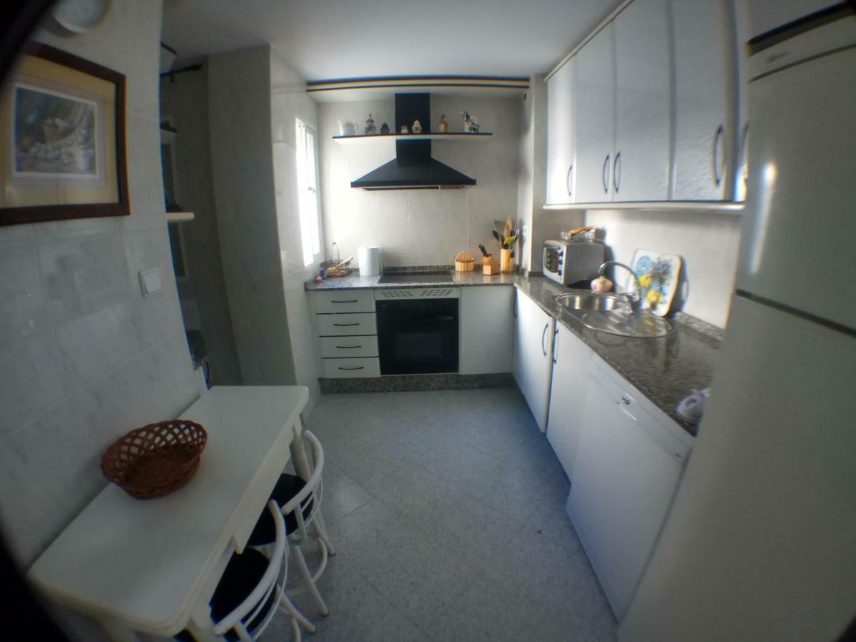 Ferienwohnung Guesting Ladreda Cádiz Exterior foto